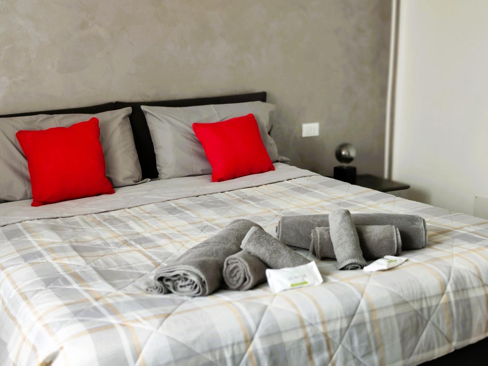 לאינטה Sempione Apartment מראה חיצוני תמונה